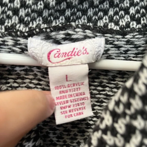 Candies black & white shirt sleeve long sweater - Picture 5 of 5
